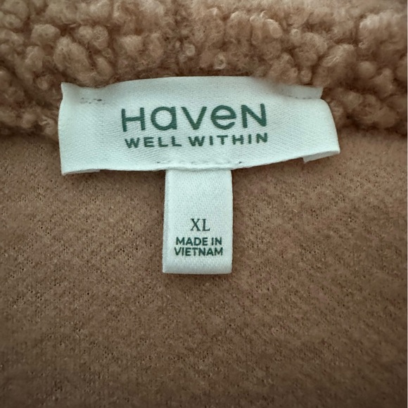 Talbots Haven Well Within Tan Sherpa Quarter Zip Pullover XL NWOT - Picture 3 of 4